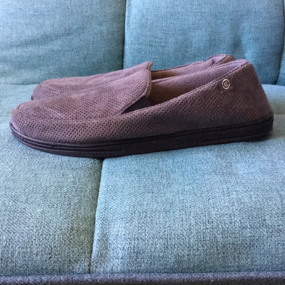 Never worn slippers